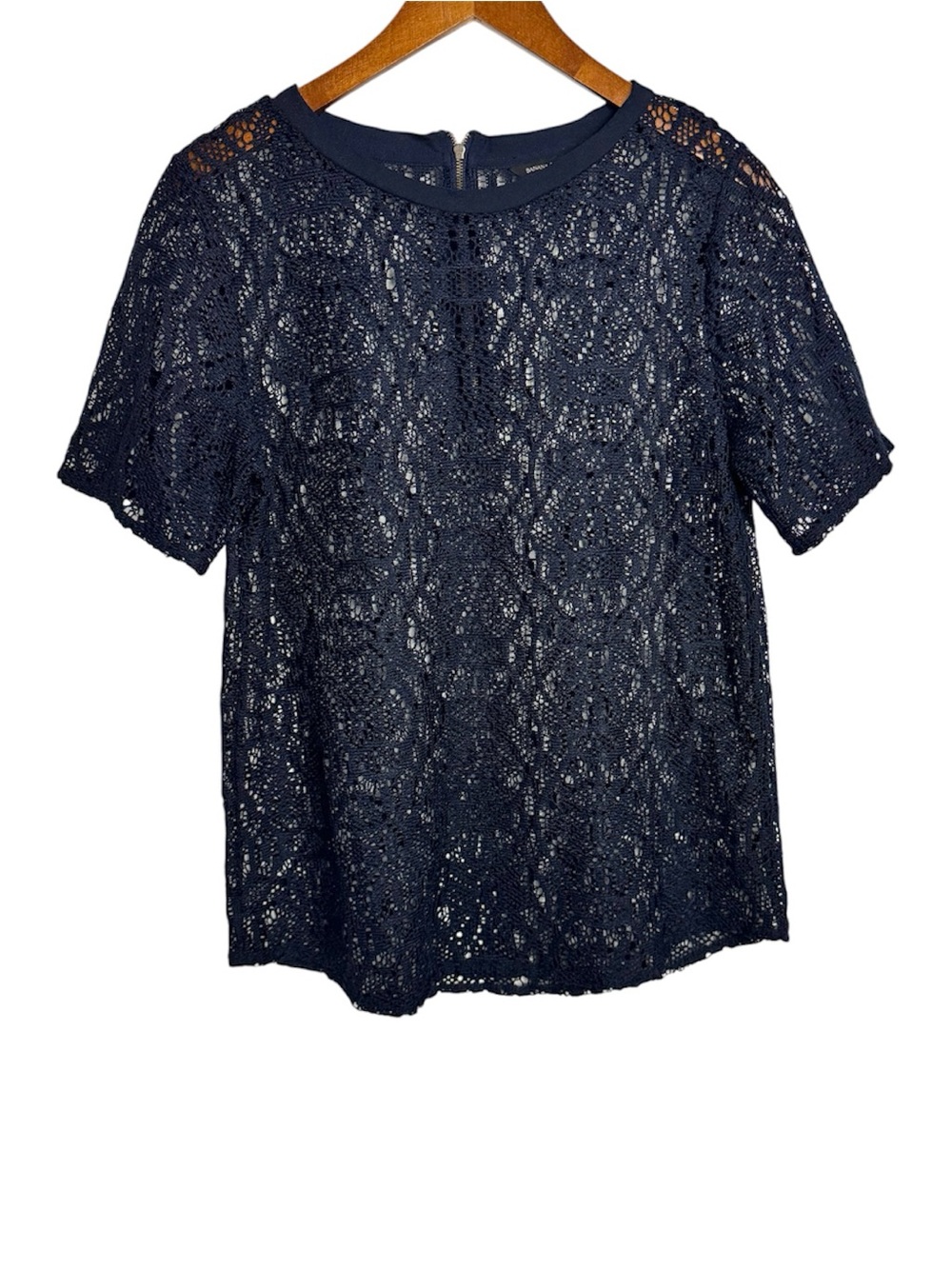 Banana Republic Navy Crochet Lace Top Size M Short Sleeve